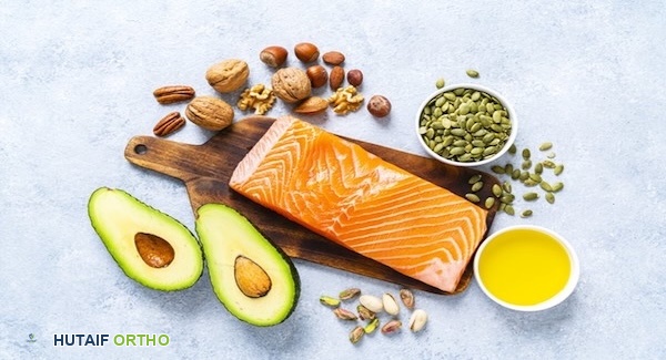 صورة توضيحية لـ أفضل 12 نوعاً من الأطعمة لمرضى التهاب المفاصل: دليل شامل من الأستاذ الدكتور محمد هطيف