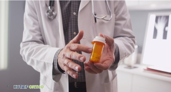 الأدوية الأولية لعلاج التهاب الفقار اللاصق المحوري