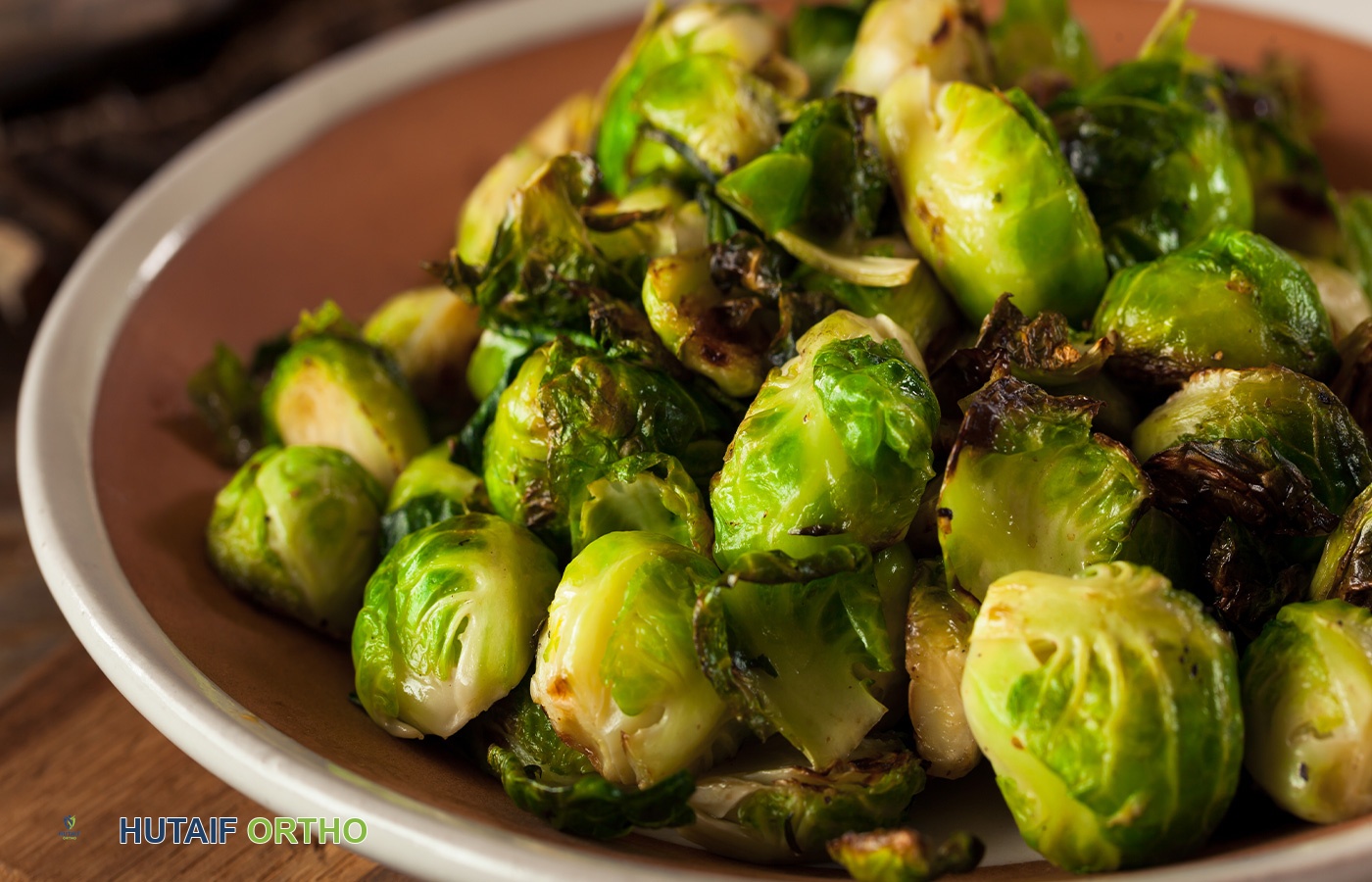 التهاب المفاصل: دليل شامل للتغذية والعلاج مع الأستاذ الدكتور محمد هطيف في صنعاء