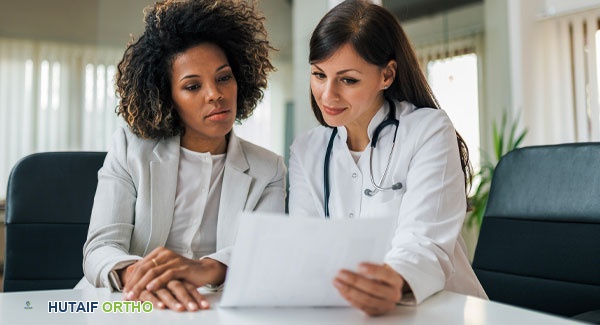 صورة توضيحية لـ دليل المريض الشامل: الحصول على أدوية التهاب المفاصل وتأمين التغطية العلاجية في صنعاء مع الأستاذ الدكتور محمد هطيف