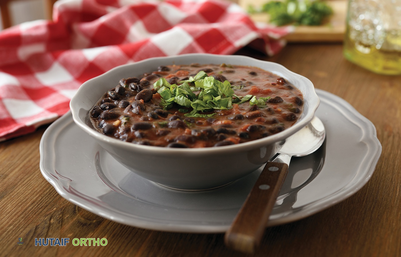 صورة توضيحية لـ التهاب المفاصل الشامل دليل المريض من الأسباب إلى العلاج والتغذية مع الأستاذ الدكتور محمد هطيف في صنعاء