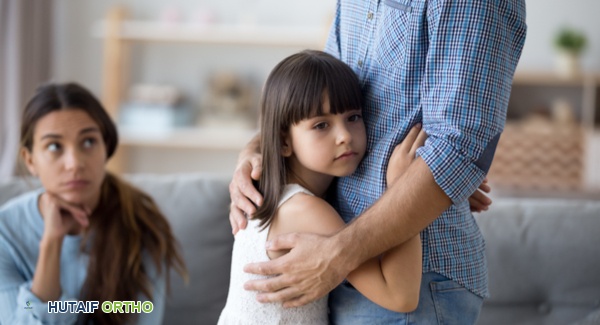 التعامل مع تشخيص التهاب المفاصل اليفعي لدى طفلك: دليل شامل للوالدين