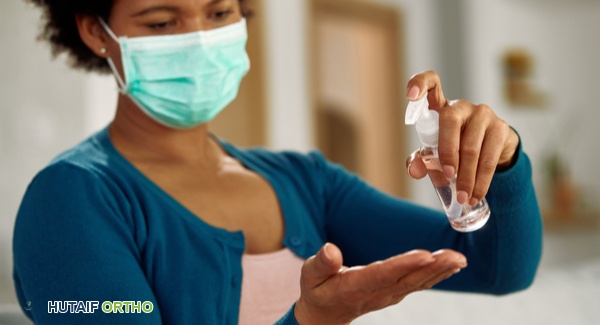 صورة توضيحية لـ كوفيد-19: دليلك الشامل لأعراض الفيروس والتعرض للعدوى وإرشادات الوقاية والعلاج