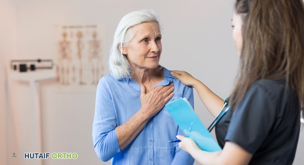 صورة توضيحية لـ النقرس: دليل شامل للأسباب، الأعراض، العلاج، والأمراض المصاحبة والفروقات الصحية مع الأستاذ الدكتور محمد هطيف في صنعاء