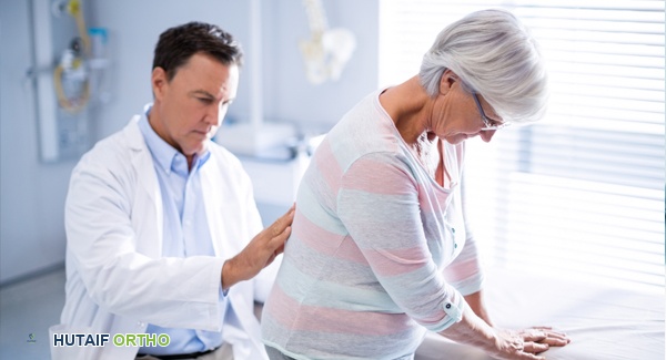 صورة توضيحية لـ الخطوات الأولى والخيارات العلاجية المتقدمة لالتهاب الفقار اللاصق المحوري (AxSpA) مع الأستاذ الدكتور محمد هطيف في صنعاء