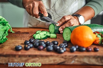 التغذية قوة خفية لعلاج التهاب المفاصل: دليل شامل من الأستاذ الدكتور محمد هطيف