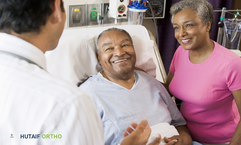 دليلك الشامل لعملية استبدال مفصل الركبة الكلي في صنعاء: التعافي والأنشطة بعد الجراحة