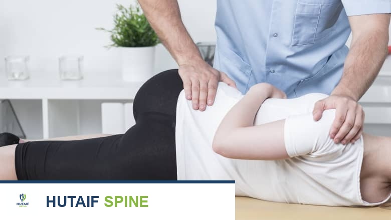 صورة توضيحية لـ بدائل جراحة العمود الفقري القطني: حلول فعالة لآلام الظهر المزمنة مع الأستاذ الدكتور محمد هطيف