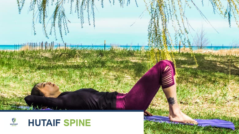 تمارين الإطالة الآمنة والفعالة بعد جراحة استئصال الغضروف المجهري: دليلك الشامل للتعافي