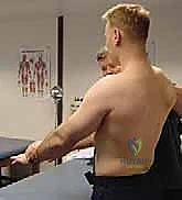 خطوات العملية الجراحية لتثبيت الكتف