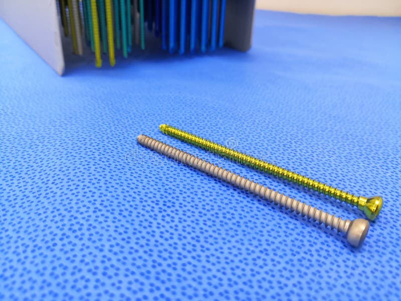 Ceramic Femoral Head (36mm, 32mm, 28mm)